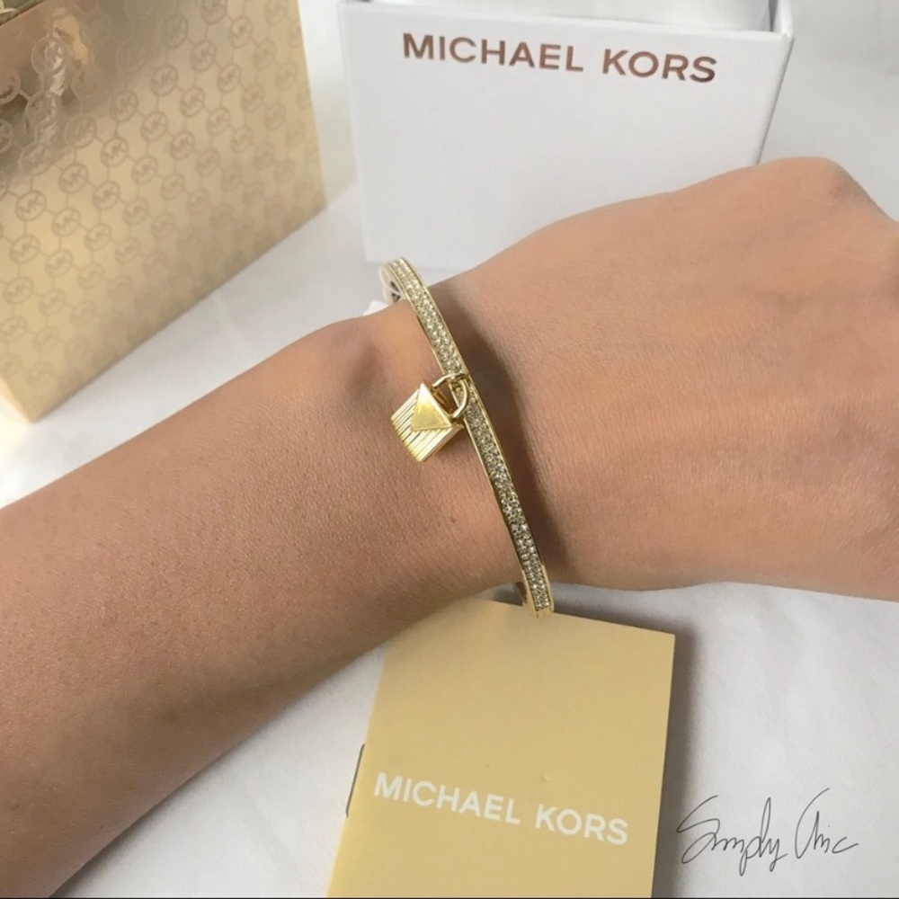 NWT authentic MK gold tone pave padlock bracelet - Picture 3 of 6